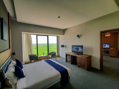 Mizban 5-Star Hotel
