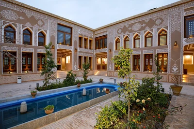 Safikhani Boutique Hotel