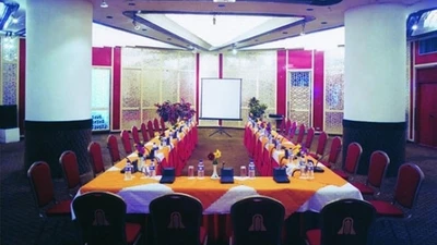Parsian Khazar Hotel