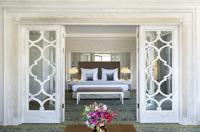 Yasuj Parsian Hotel