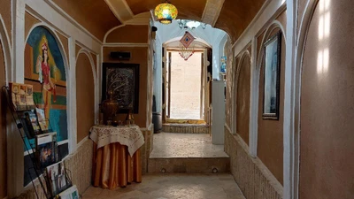 Royaye Ghadim Hotel