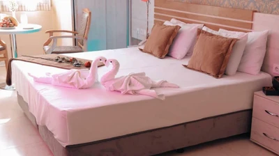 Sepahan Hotel