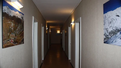 Shemshak Tourist Hotel