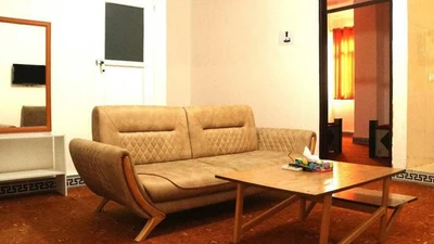 Shohaz Hotel