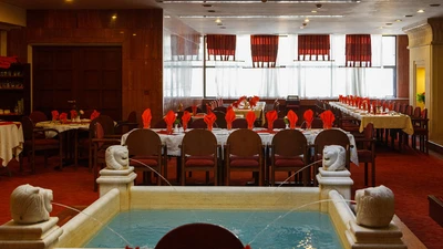 Pars International Hotel