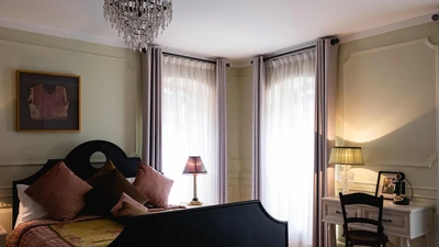 Nezamiyeh Boutique Hotel