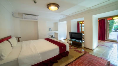Keryas Traditional Hotel