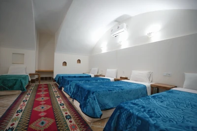 Rose Traditional Hotel