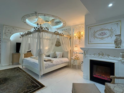 Ghasr International Hotel