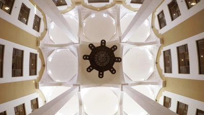 Parsian Safaiyeh Hotel