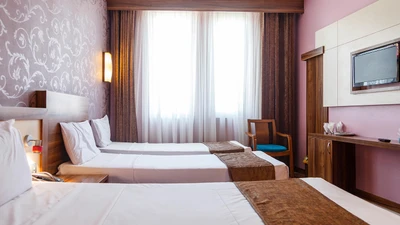 Hatra Hotel