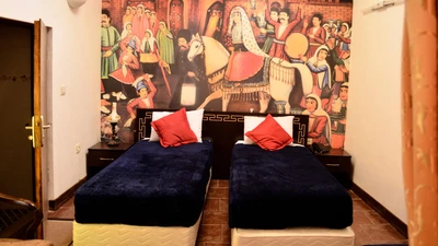 Royaye Ghadim Hotel