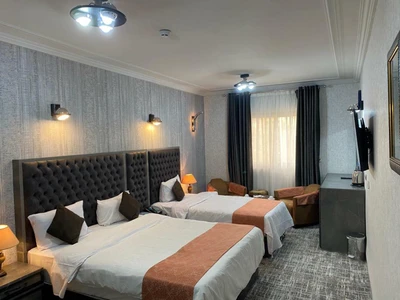 Persepolis Hotel