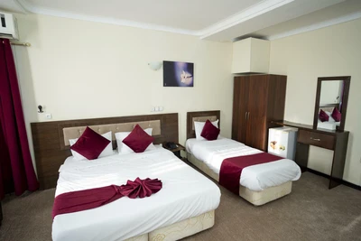 Kimia 4 Hotel