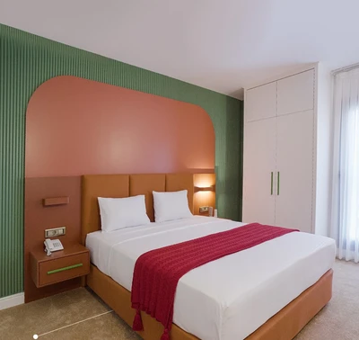 Madaen Hotel Mashhad