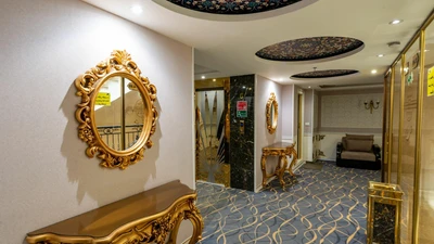 Khajoo Hotel