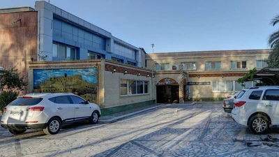 Bam Tourist Hotel