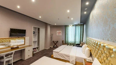 Khajoo Hotel