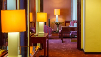Parsian Esteghlal Hotel