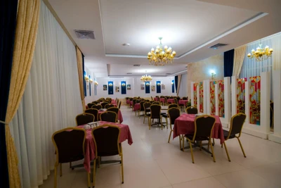 Alvand Hotel