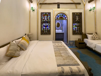 Shahsavaaraan Boutique Hotel