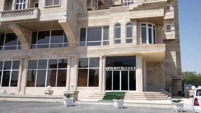 Arta Hotel