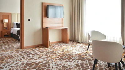 Sarina Hotel