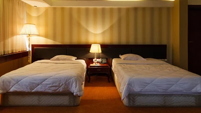 Shiraz Grand Hotel