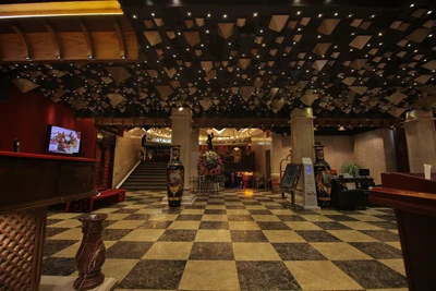 Ferdowsi Grand Hotel