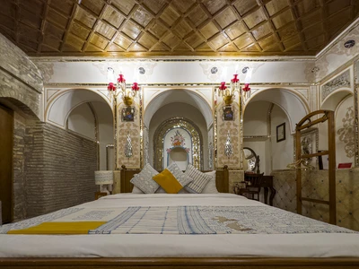 Shahsavaaraan Boutique Hotel