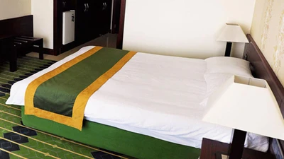Arg Jadid Hotel