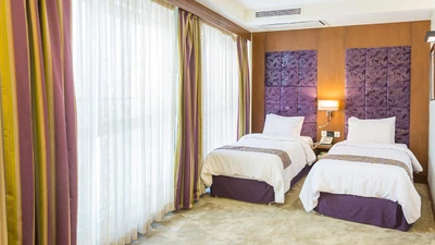 Negin Pasargad Hotel