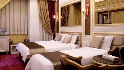 Rose Darvishi Hotel
