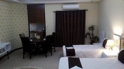 Aseman Shahr Hotel