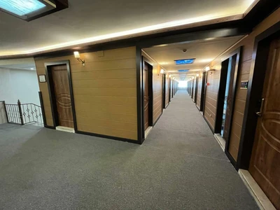 Alborz Hotel