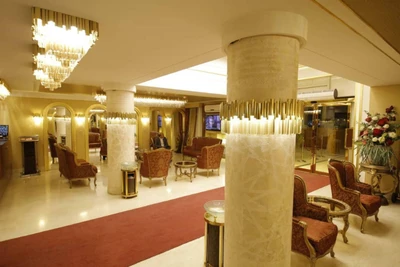 Sadra Hotel