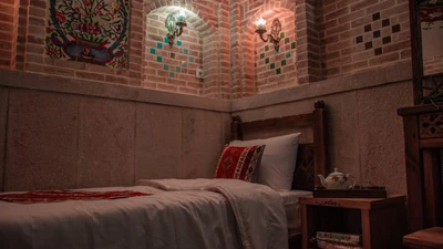 Tabesh Hotel