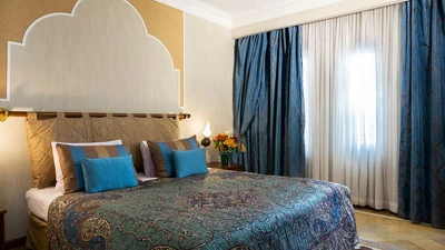 Parsian Safaiyeh Hotel
