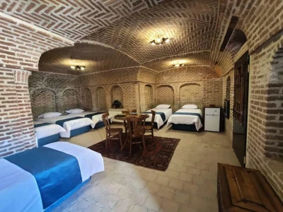 Arghavan Traditional  Hotel