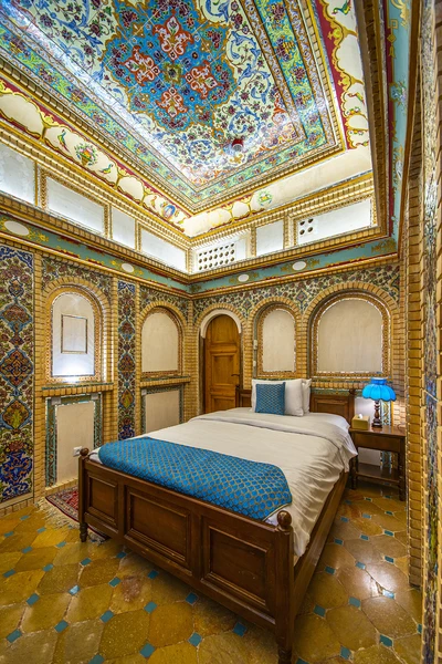 Ghasr Monshi Hotel