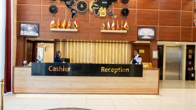 Shirazis Hotel
