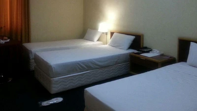 Parsian Hotel