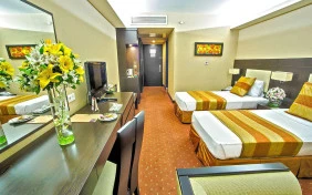 Parsian Evin Hotel