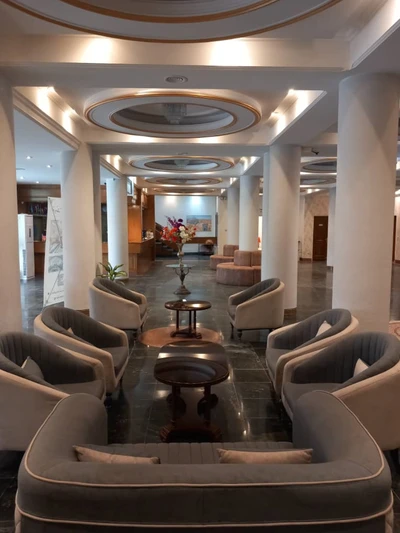 Yazd Tourist Hotel