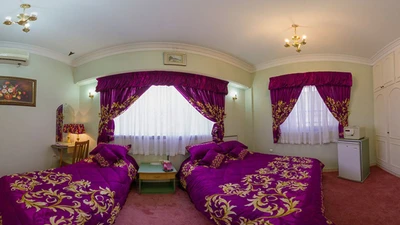 Parseh Hotel