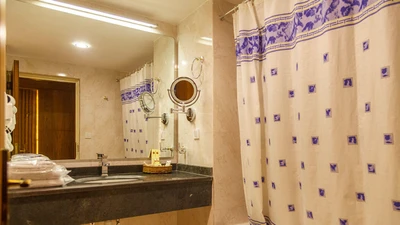 Shayan Hotel