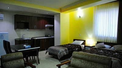 Esteghbal Hotel
