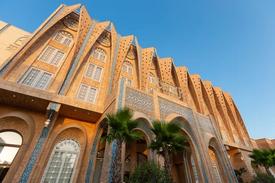 Chaharbagh Hotel