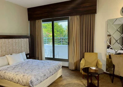 Shayan Hotel