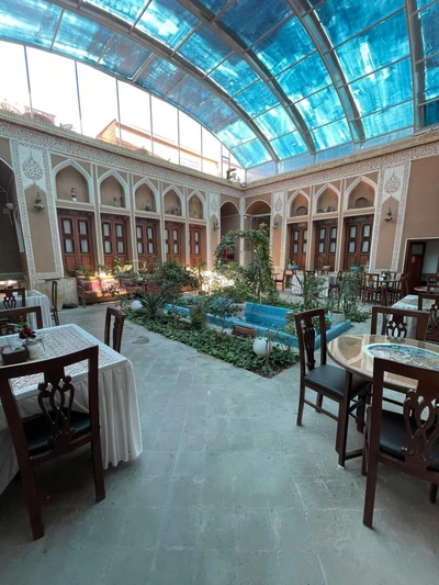 Royaye Ghadim Hotel